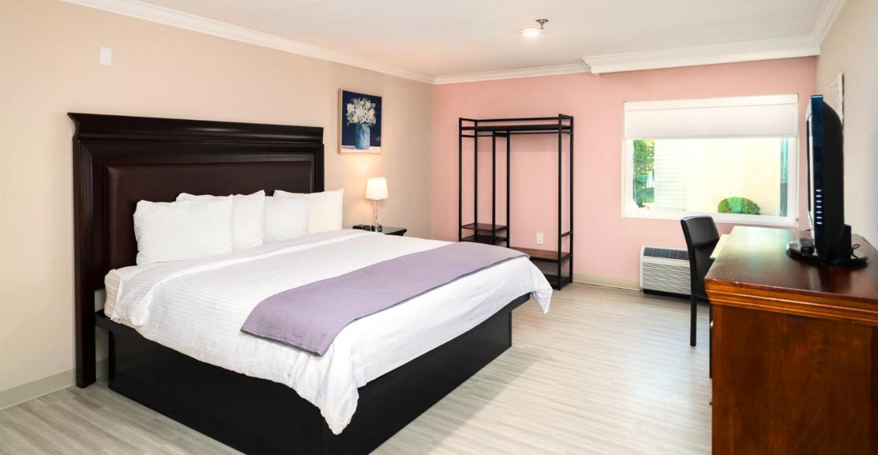 Bella Vista Hotel & Suites Lynchburg Extérieur photo
